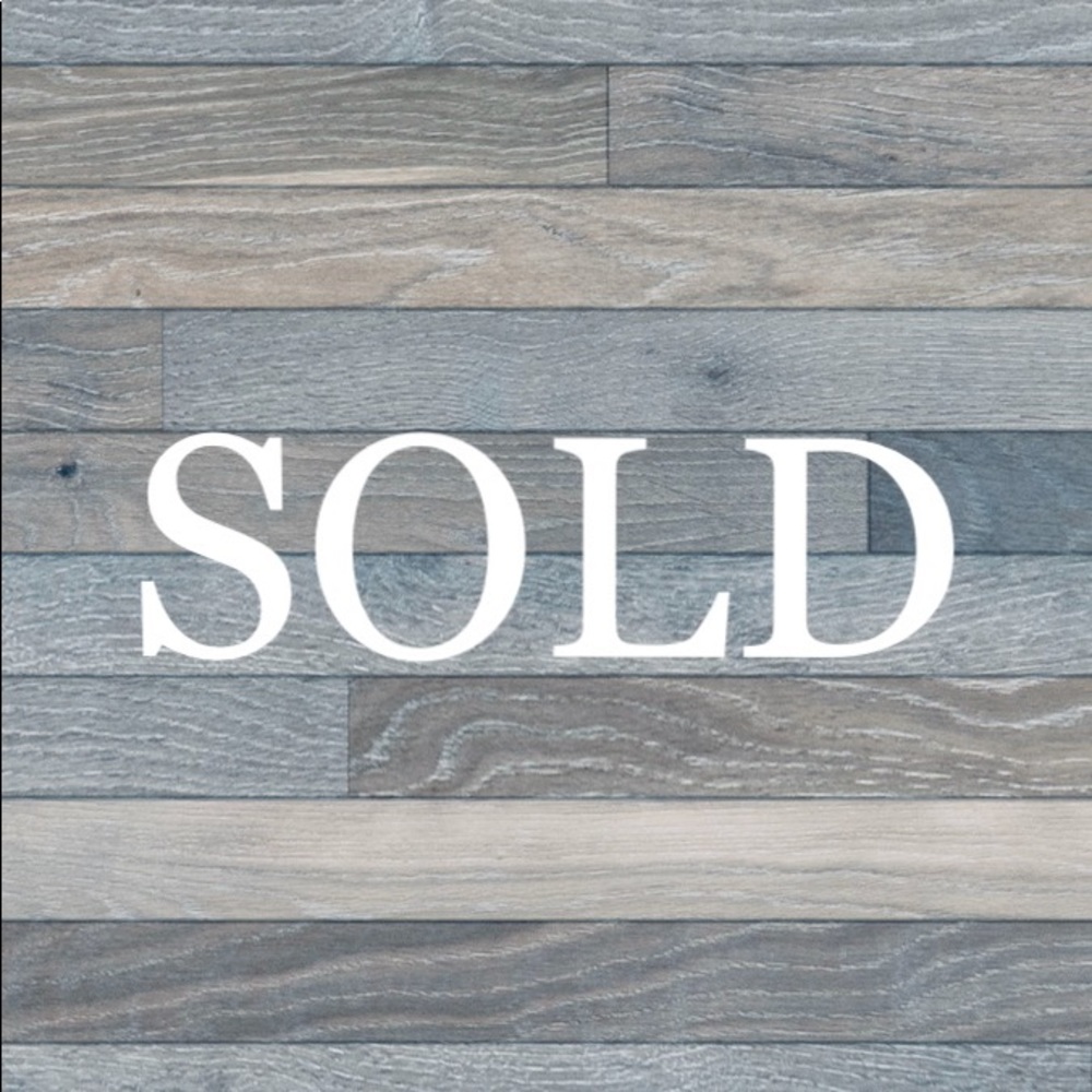 Sold items - Picture 1 of 1